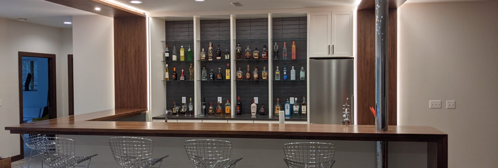Custom Bar Counter installation In Iowa